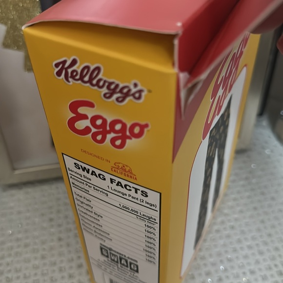 Kelloggs Eggo Homestyle Pajama Pants - New in Box - Picture 2 of 6